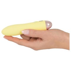   Cuties Mini Yellow - nabíjecí silikonový tyčový vibrátor (žlutý)