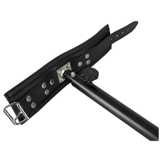 ZADO - rozpěrná tyč na nohy - černá