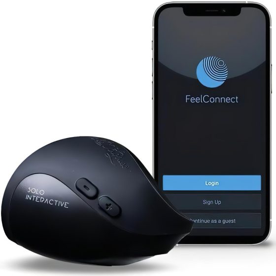Pulse Solo Interactive - nabíjecí, chytrý masturbátor (černý)