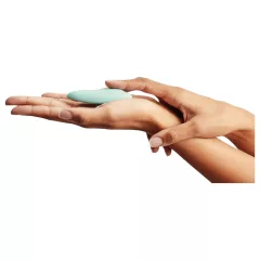   We-Vibe Moxie+ - nositelný klitoriální vibrátor s aplikací a dálkovým ovládáním (tyrkysový)
